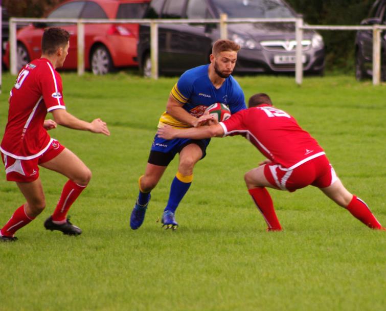 Ryan Wilkins and Shaun Dalling put in some graft for Pembroke Ryan Wilkins and Shaun Dalling put in some graft for Pembroke