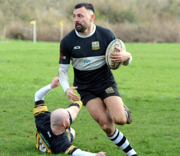 Try time for Craig Barnett the Quins outside half