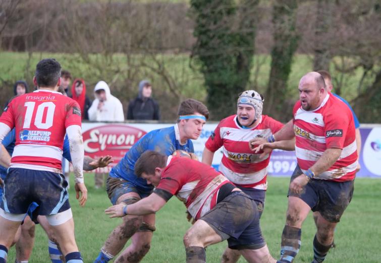 . . . And strong in defence too. Picture William John