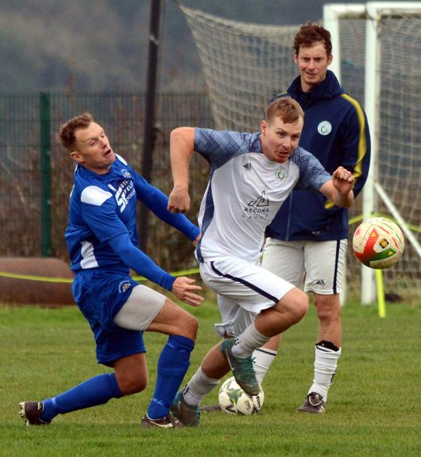 Fishguard Sports pressing forward against Merlins Bridge. Picture Gordon Thomas