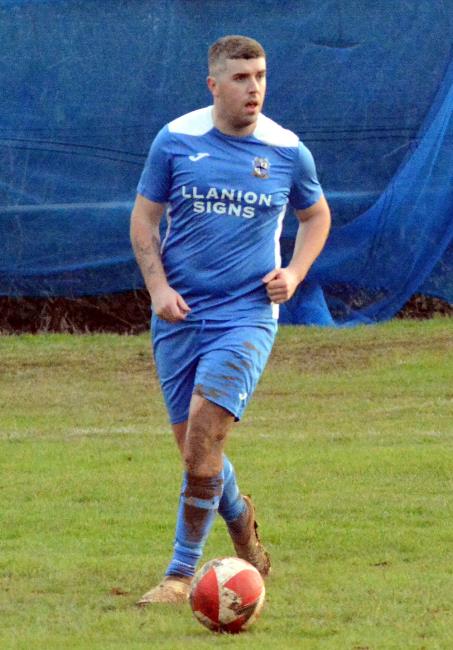 Martyn Carroll scored a dramatic stoppage time winner for Monkton Swifts