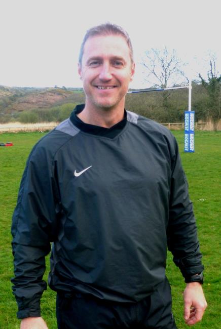 Referee Chris Oliver