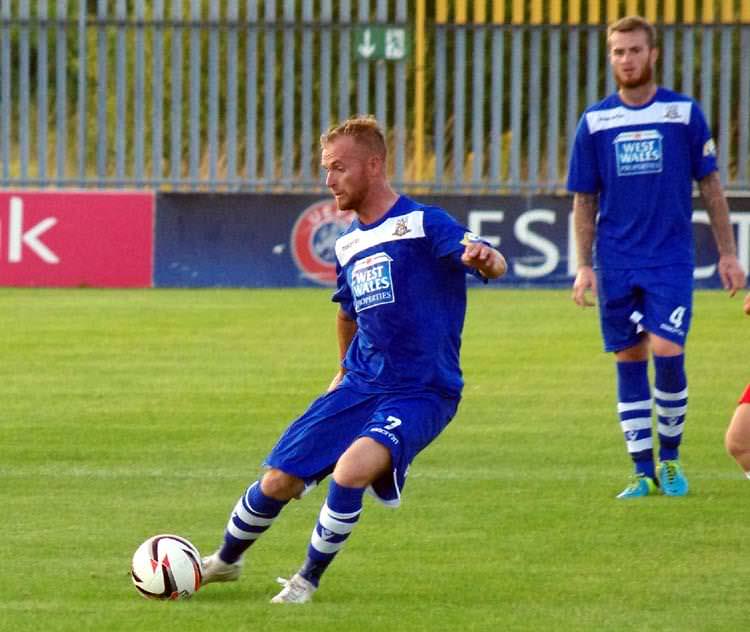 Deadly Sully strikes winner for high-flying Bluebirds