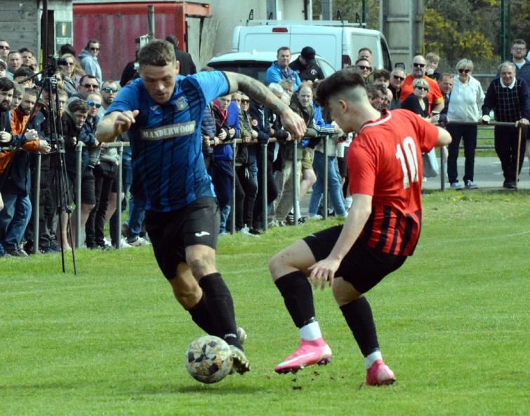 Nicky Woodrow equalised for Hakin United