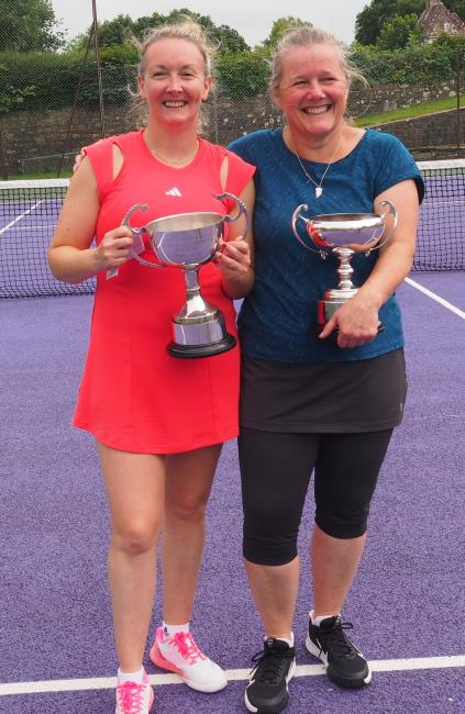 Ladies doubles winners - Sarah Newman and Laura  Davies