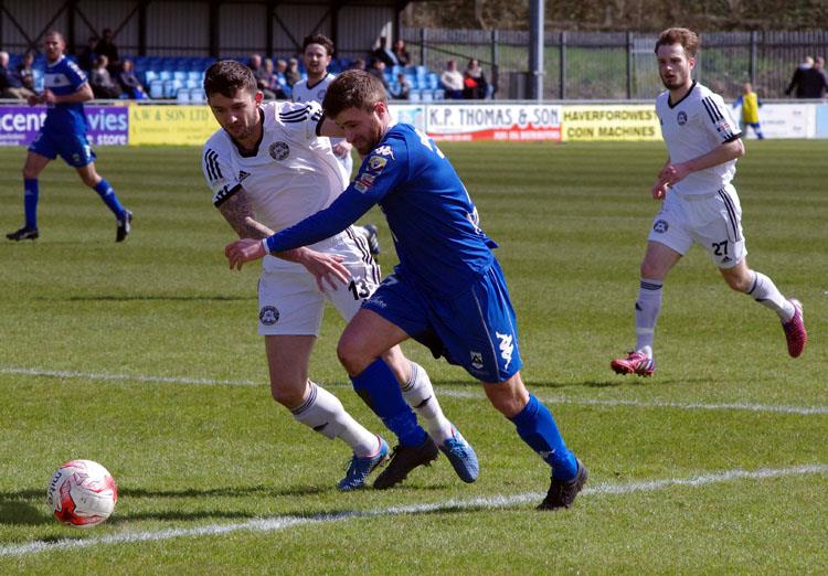 Bluebirds settle for a draw with ten-man Rhyl