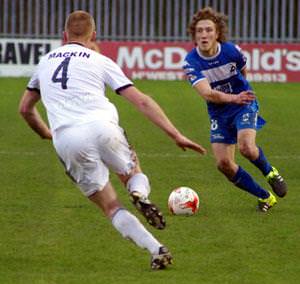 Bottom of the table clash finishes all square