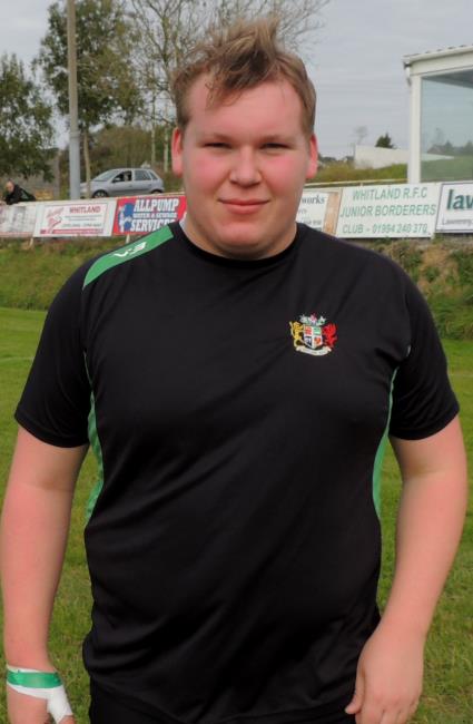 Aaron Mayne - close range try for powerful Borderers prop