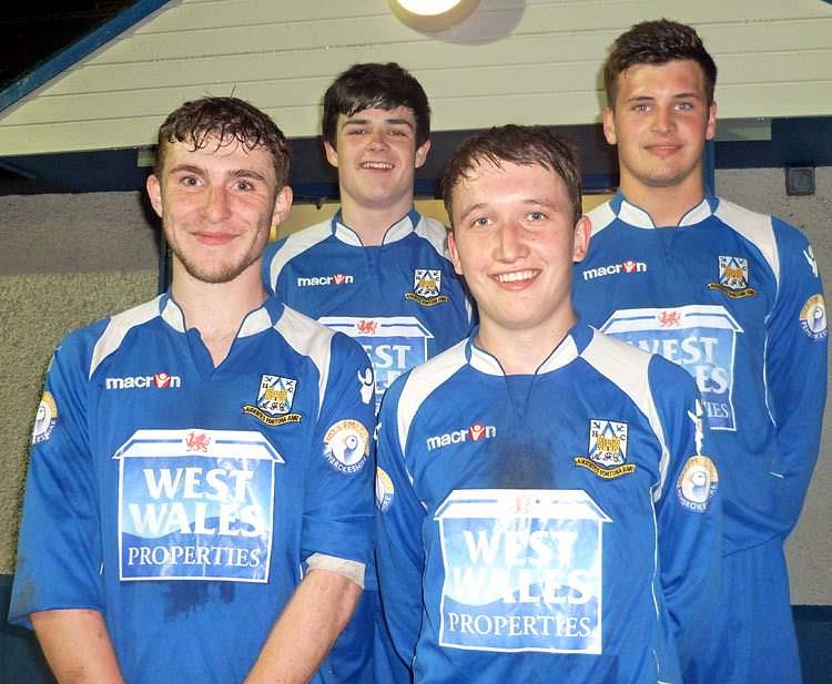 Brilliant Bluebirds show true class