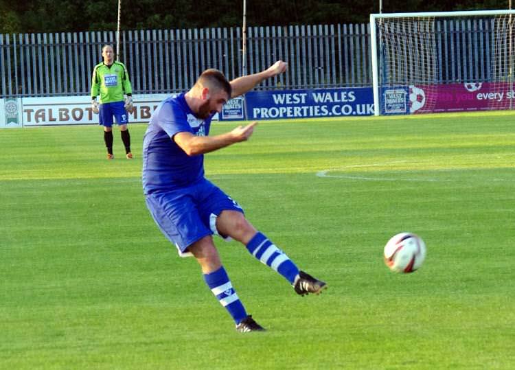Jordan and Darren net a brace apiece for table-topping Bluebirds