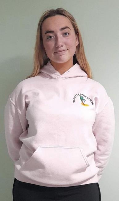 Kirsty Evans - took 5 for 10 for Kilgetty Kirsty Evans - took 5 for 10 for Kilgetty