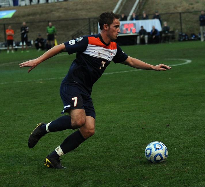 Kristian Speake pushes forward