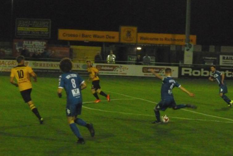 The Old Gold shoots down ten-man Bluebirds