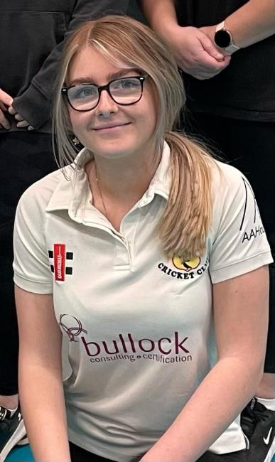 Lily Buckle retired with 26 from 11 deliveries