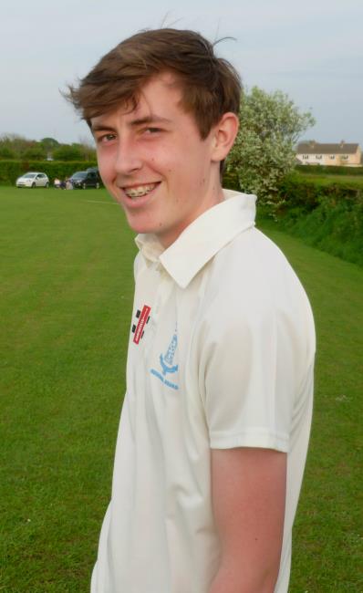 Noah Davies - superb undefeated 87 for Hook