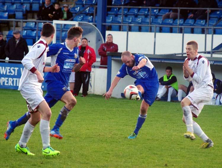 Wayne is on top of world as Bluebirds return to the summit