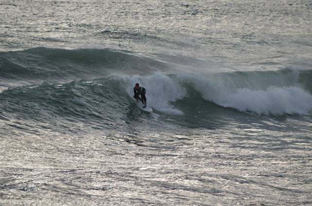 Rhys goes on a surfing roll!