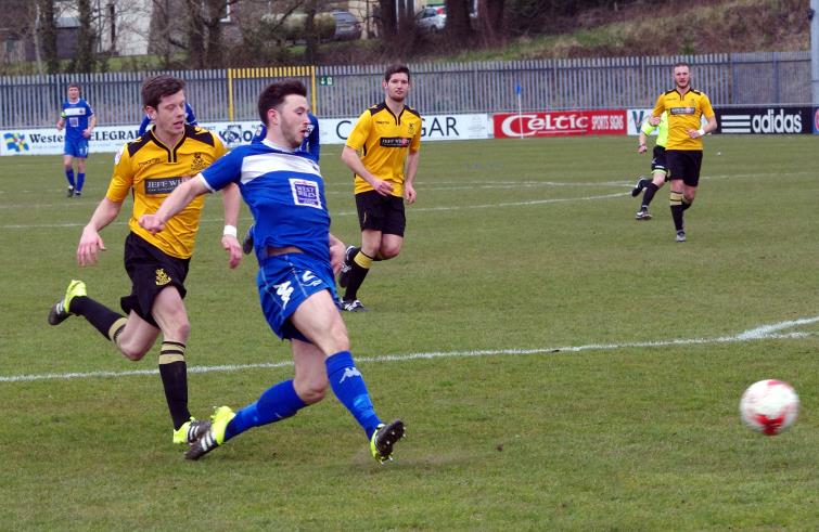 Ten-man Old Gold seal crucial victory over surely doomed Bluebirds